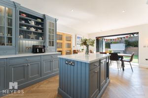 Photo 19- click for photo gallery